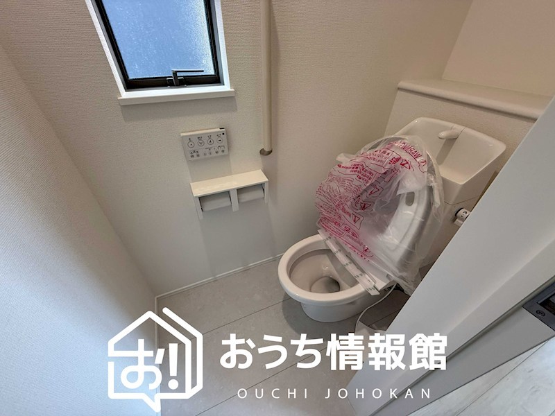 一宮市浅井町大日比野　第5期　C号地 内観写真（トイレ）