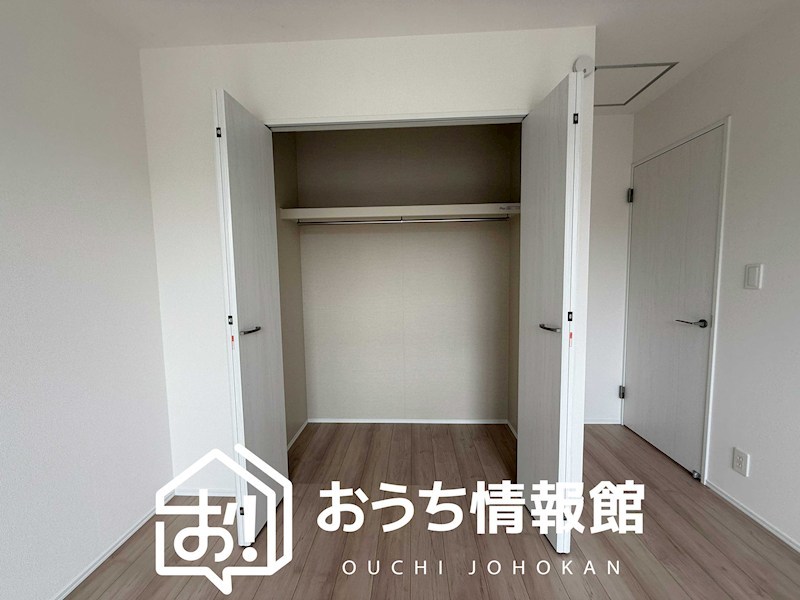 一宮市浅井町大日比野　第5期　C号地 内観写真（収納）