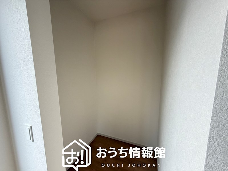 一宮市木曽川町黒田北野黒　第5期　4号地 内観写真（収納）