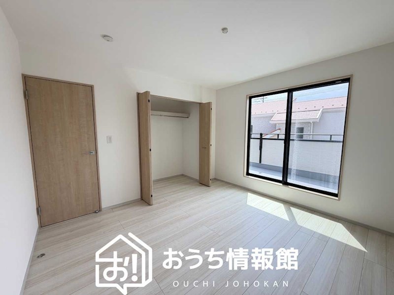 津市白塚町　2号地 内観写真（リビング以外の居室）