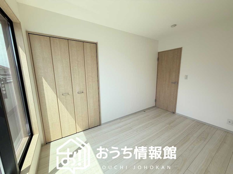津市白塚町　2号地 内観写真（リビング以外の居室）
