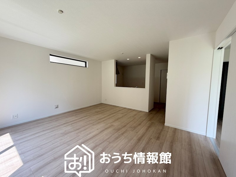 岐阜市近島　B号地  内観写真（リビング）