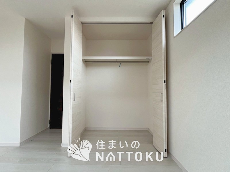 泉佐野市鶴原　第8期　1号地 内観写真（収納）