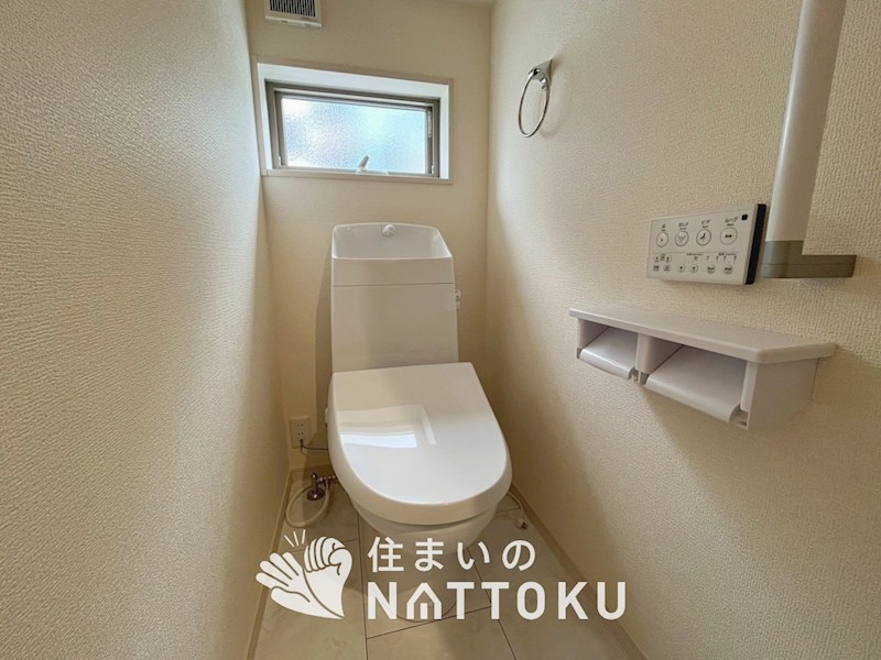 泉佐野市鶴原　第8期　2号地  内観写真（トイレ）