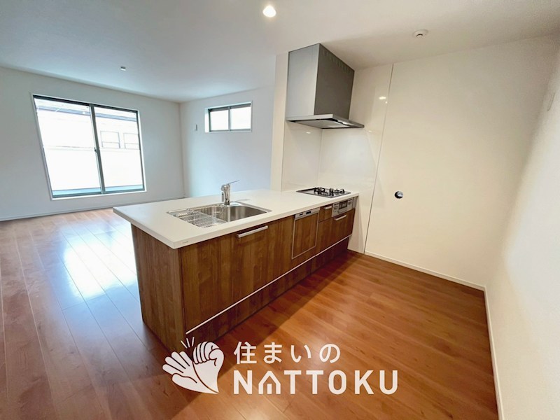 寝屋川市池田本町　第1期 内観写真（キッチン）