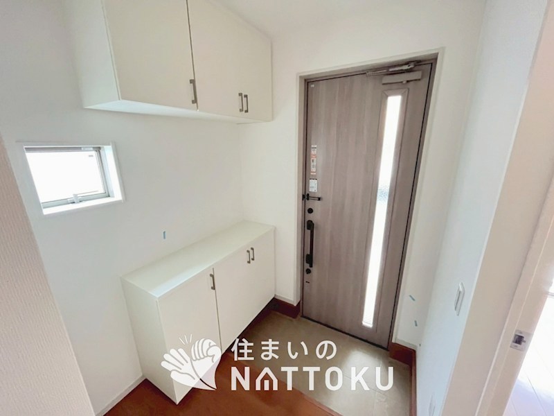 寝屋川市池田本町　第1期 現地写真（玄関）