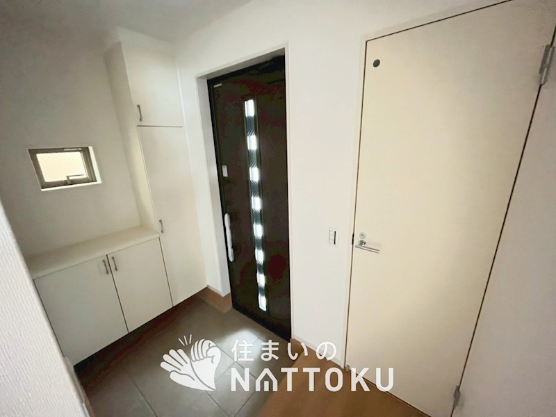 京都市山科区西野楳本町　第4期 現地写真（玄関）