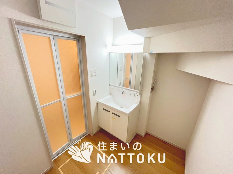 高槻市大塚町　第1期　 内観写真（洗面台・洗面所）