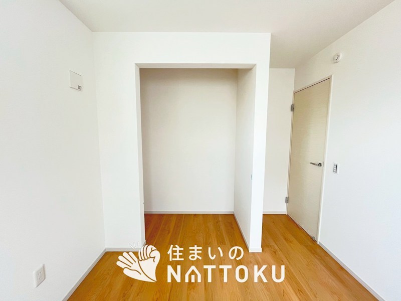 高槻市大塚町　第1期　 内観写真（収納）