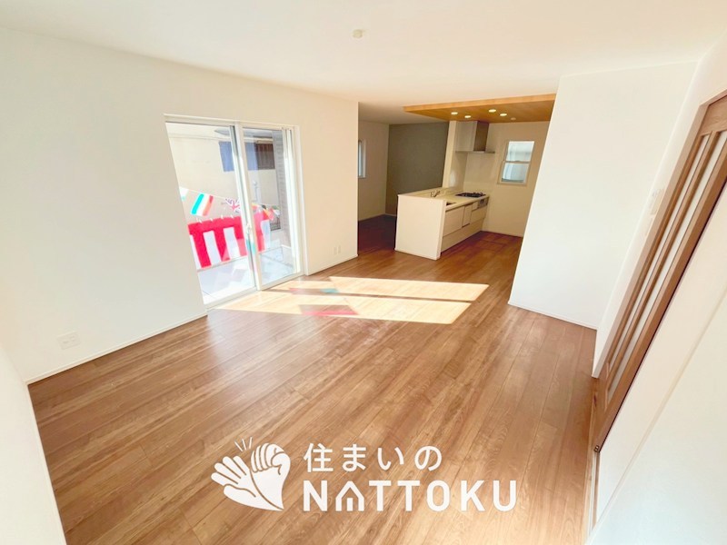 寝屋川市葛原　第2期 内観写真（リビング）