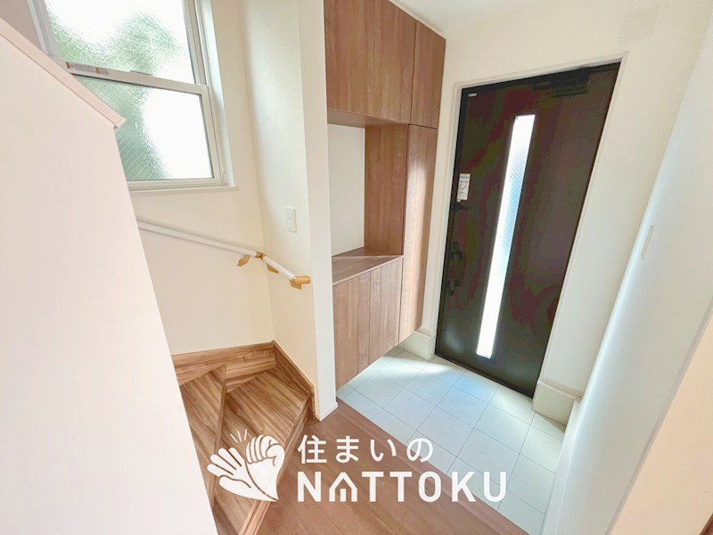寝屋川市葛原　第2期 現地写真（玄関）
