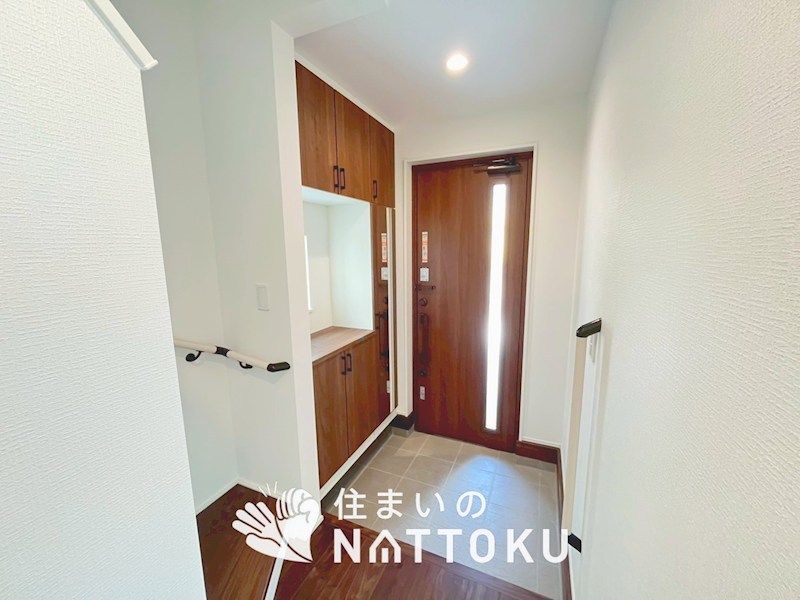 藤井寺市梅が園町　第1期　2号地 現地写真（玄関）