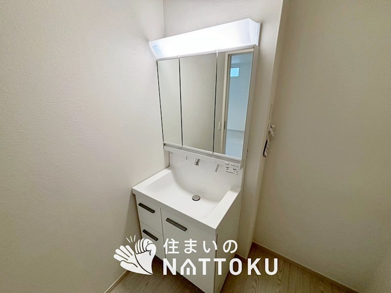藤井寺市小山　第1期　2号地  内観写真（洗面台・洗面所）