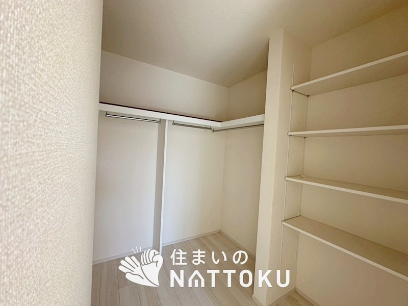 枚方市長尾東町　第2期　1号地 内観写真（収納）