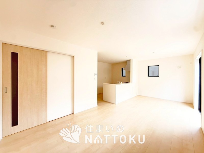 守山市下之郷 内観写真（リビング）