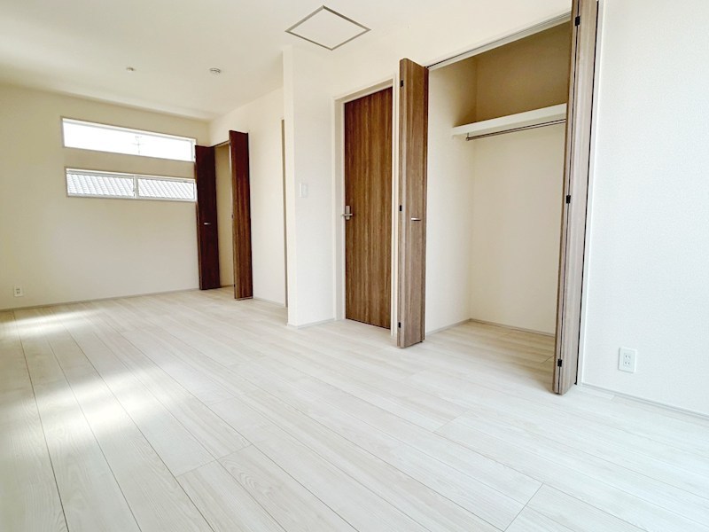 大津市雄琴　第2期　11号地 内観写真（リビング以外の居室）