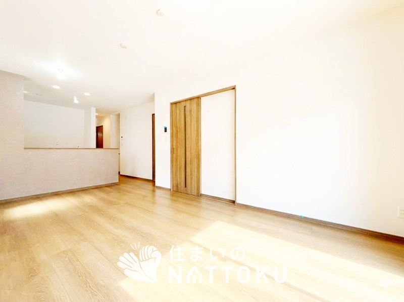 大東市南郷町　C号地   内観写真（リビング）