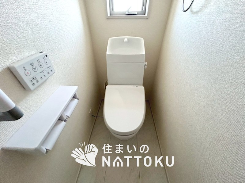 大津市堅田　第3期　4号地 内観写真（トイレ）