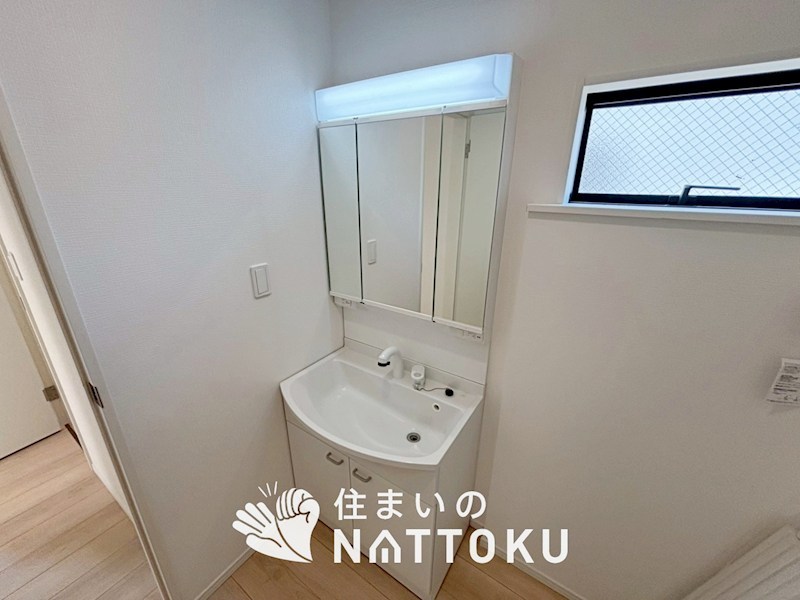 岸和田市岡山町　第9期　2号地  内観写真（洗面台・洗面所）