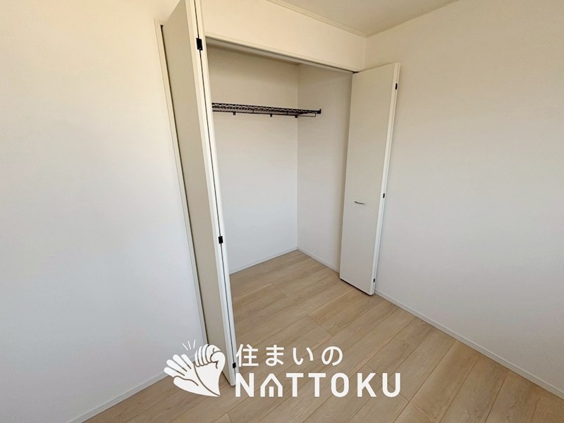 岸和田市岡山町　第9期　2号地  内観写真（収納）