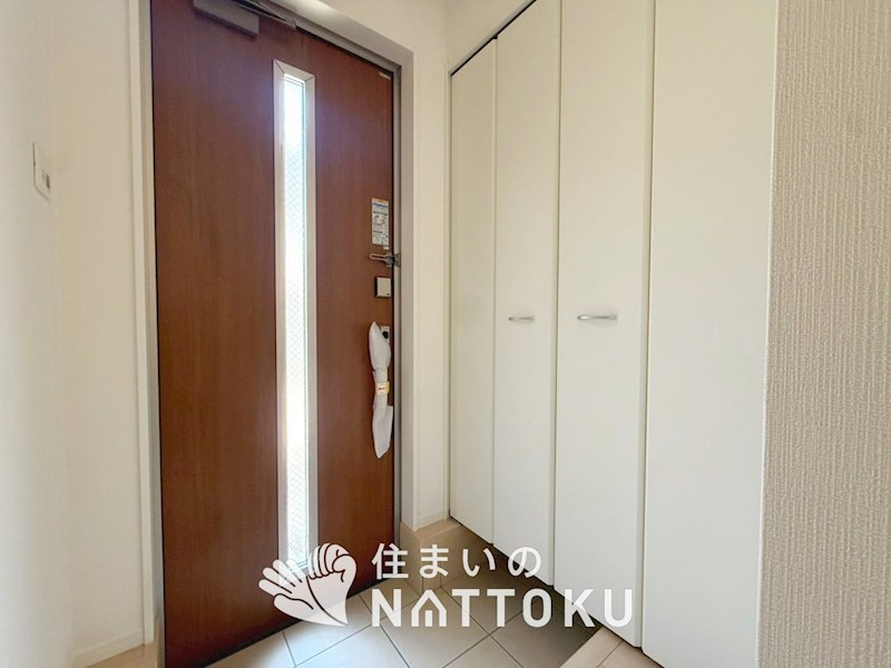 枚方市片鉾本町　第2期　 現地写真（玄関）