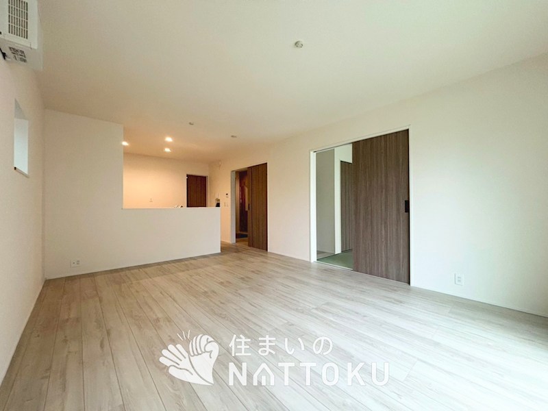 枚方市甲斐田町　第1期　3号地 内観写真（リビング）