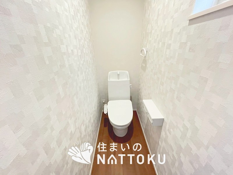 高槻市淀の原町　第2期　 内観写真（トイレ）