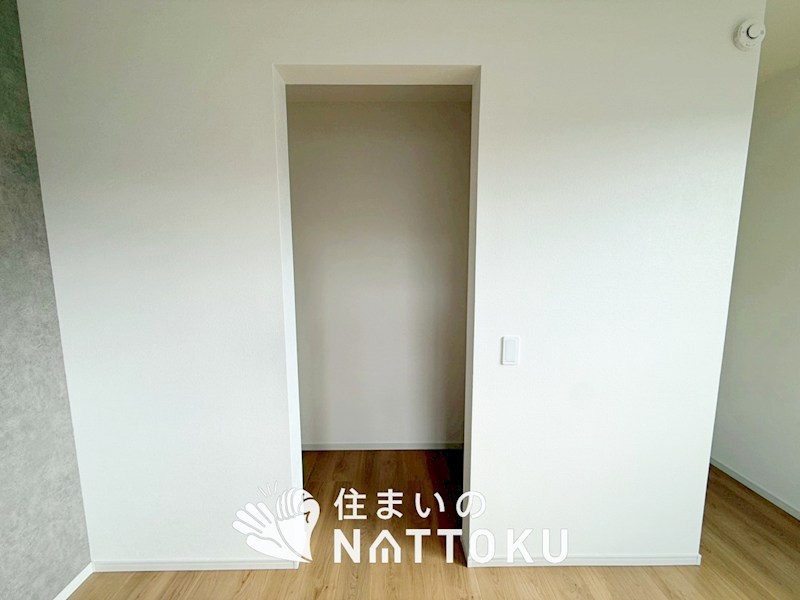 八尾市南本町　第1期　 内観写真（収納）