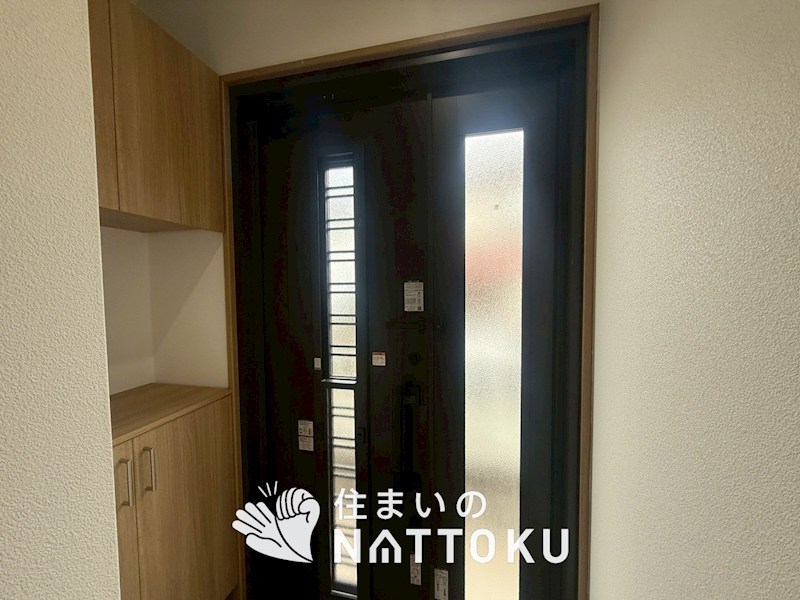 枚方市長尾元町　 現地写真（玄関）