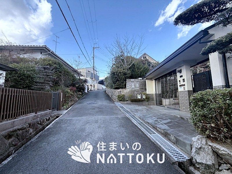 大阪府枚方市香里ケ丘２丁目 現地写真（前面道路含む現地写真）