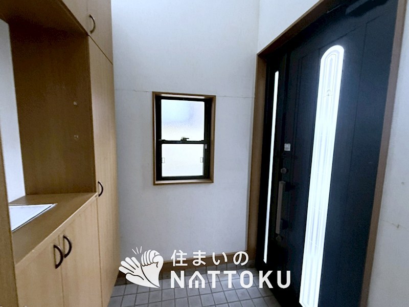 枚方市香里ケ丘 現地写真（玄関）