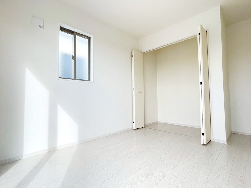 羽曳野市羽曳が丘西　2号地 内観写真（リビング以外の居室）