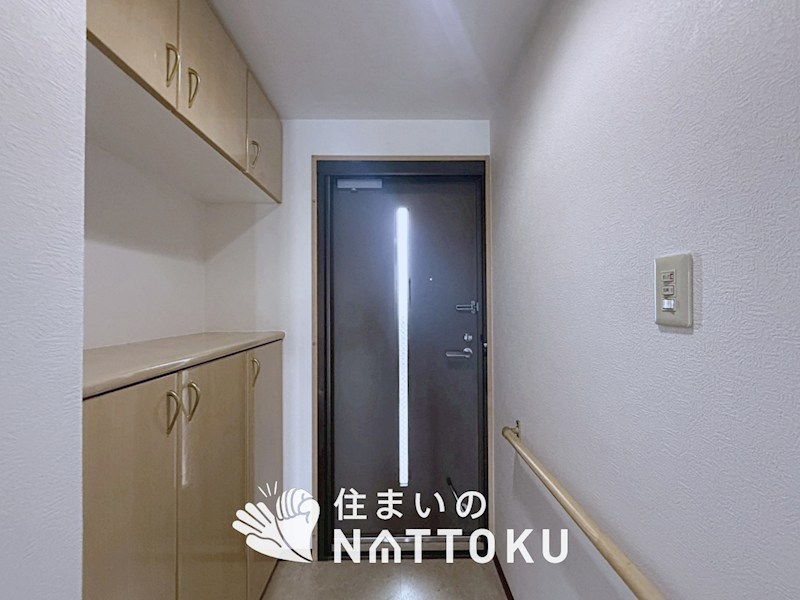 リバティパーク枚方　B棟 現地写真（玄関）