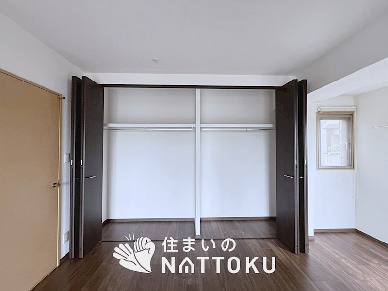 リバティパーク枚方　B棟 内観写真（収納）