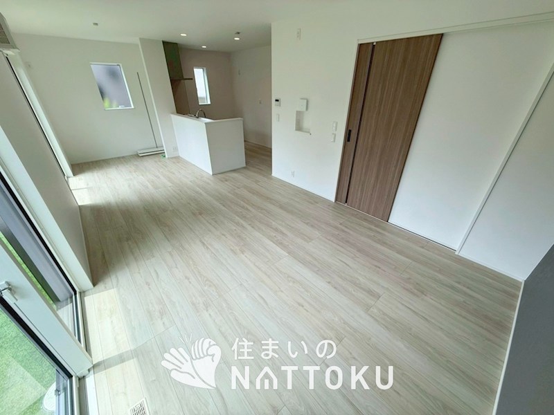 河内長野市緑ヶ丘北町　第2期 内観写真（リビング）