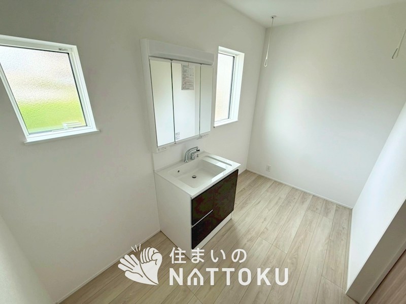 河内長野市緑ヶ丘北町　第2期 内観写真（洗面台・洗面所）