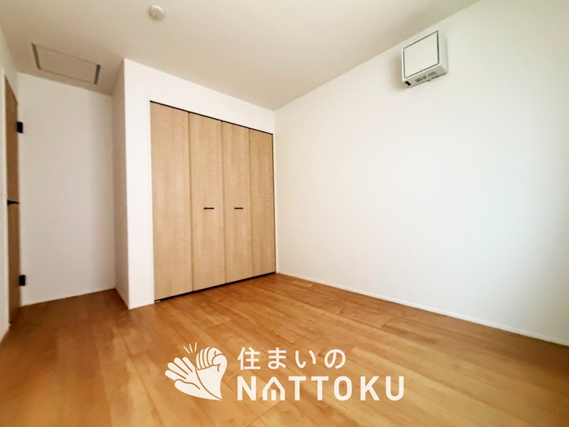 八尾市上尾町 内観写真（リビング以外の居室）