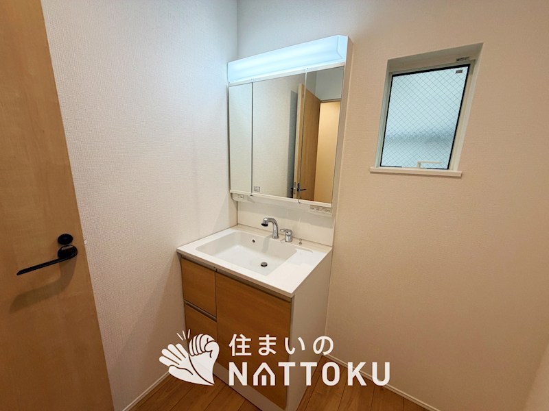 八尾市上尾町 内観写真（洗面台・洗面所）