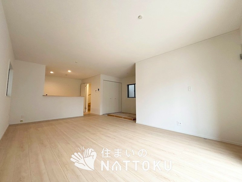 枚方市渚元町　第5期　2号地 内観写真（リビング）