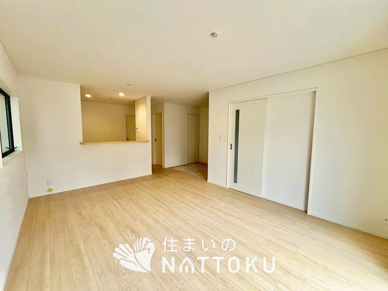 枚方市渚元町　第5期　3号地  内観写真（リビング）