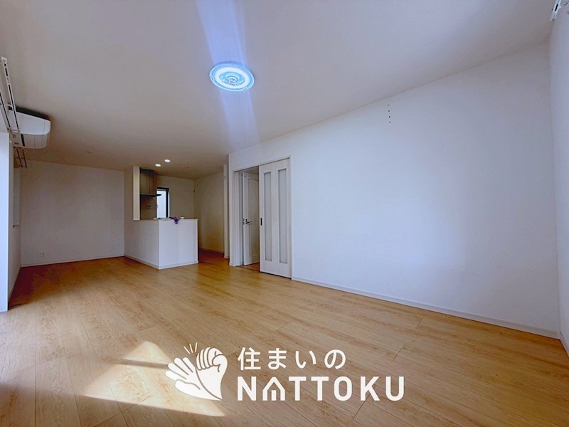 枚方市養父東町 内観写真（リビング）