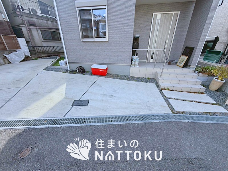 枚方市養父東町 現地写真（駐車場）