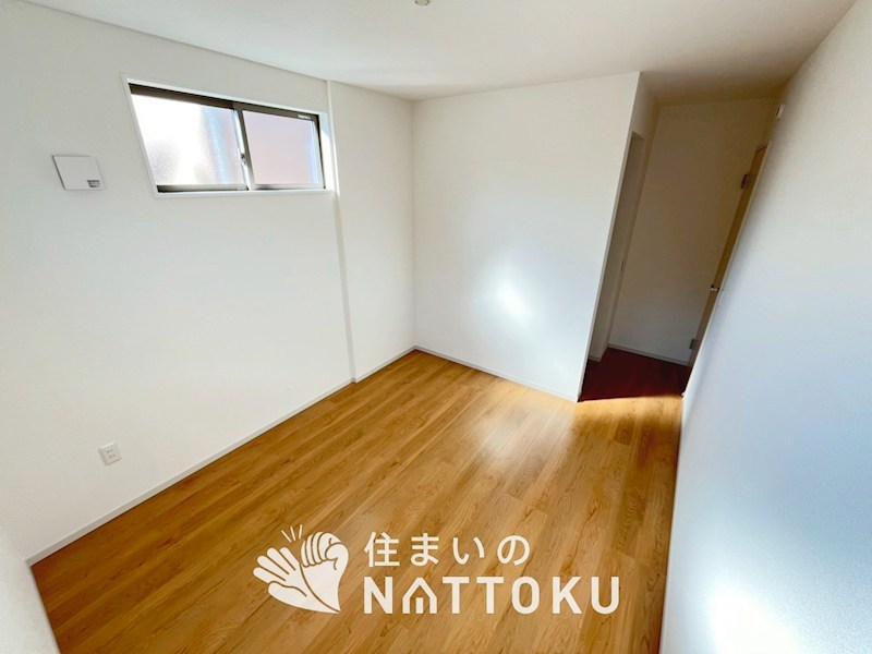 京田辺市草内八田　第2期 内観写真（リビング以外の居室）