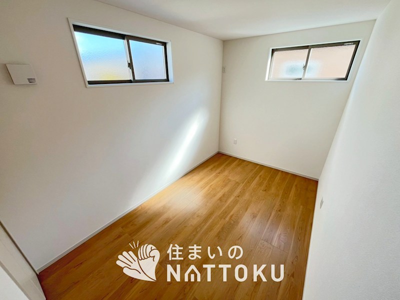 京田辺市草内八田　第2期 内観写真（リビング以外の居室）