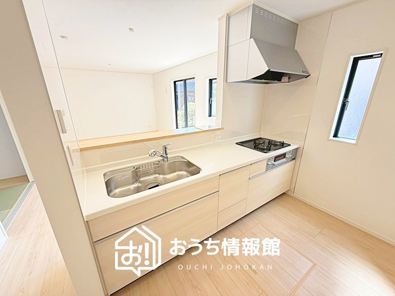 美濃加茂市新池町　第1期　3号地 内観写真（キッチン）