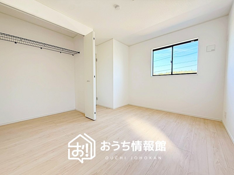 美濃加茂市新池町　第1期　3号地 内観写真（リビング以外の居室）