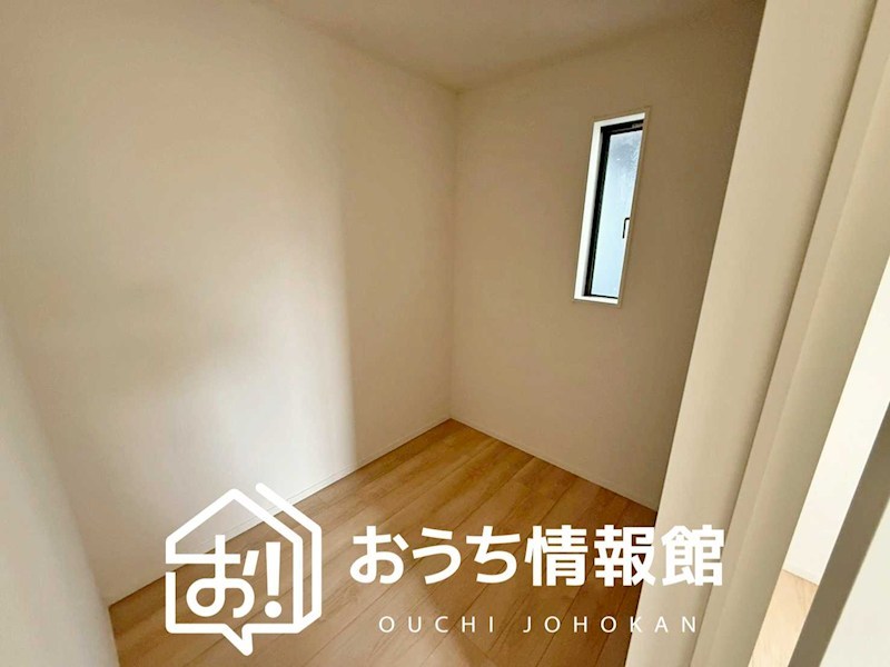 瑞浪市学園台　第2期　4号地 内観写真（収納）