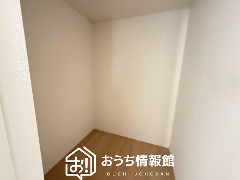 瑞浪市下沖町　第3期　1号地 内観写真（収納）