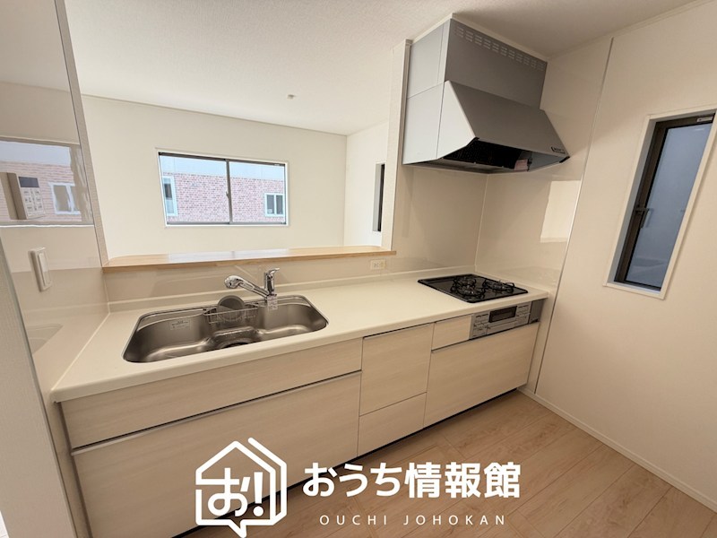 瑞浪市下沖町　第3期　2号地 内観写真（キッチン）