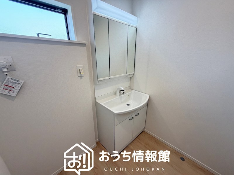 瑞浪市下沖町　第3期　2号地 内観写真（洗面台・洗面所）